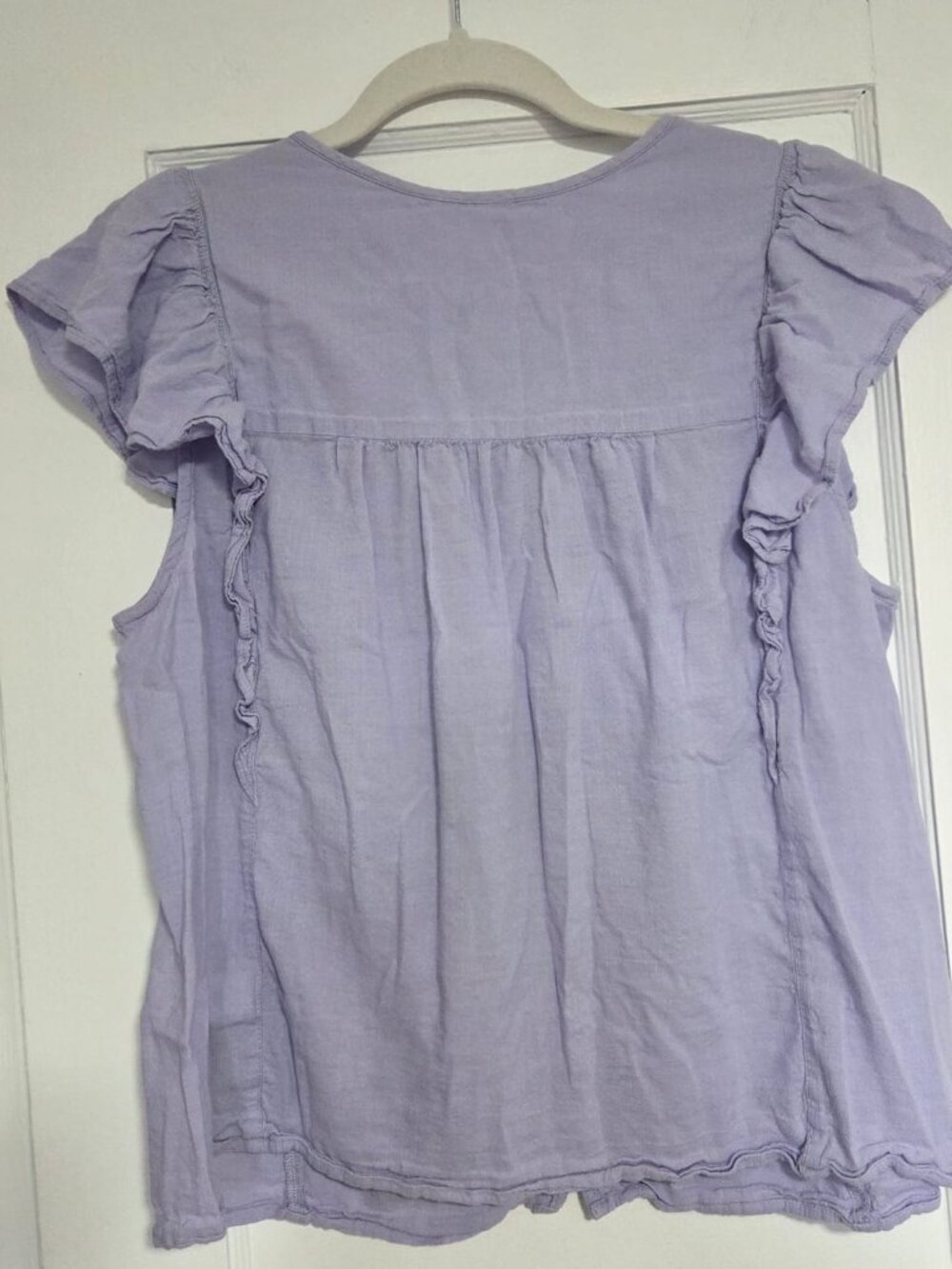 GAP Lavender Blouse Ruffle Sleeve - Picture 4 of 4
